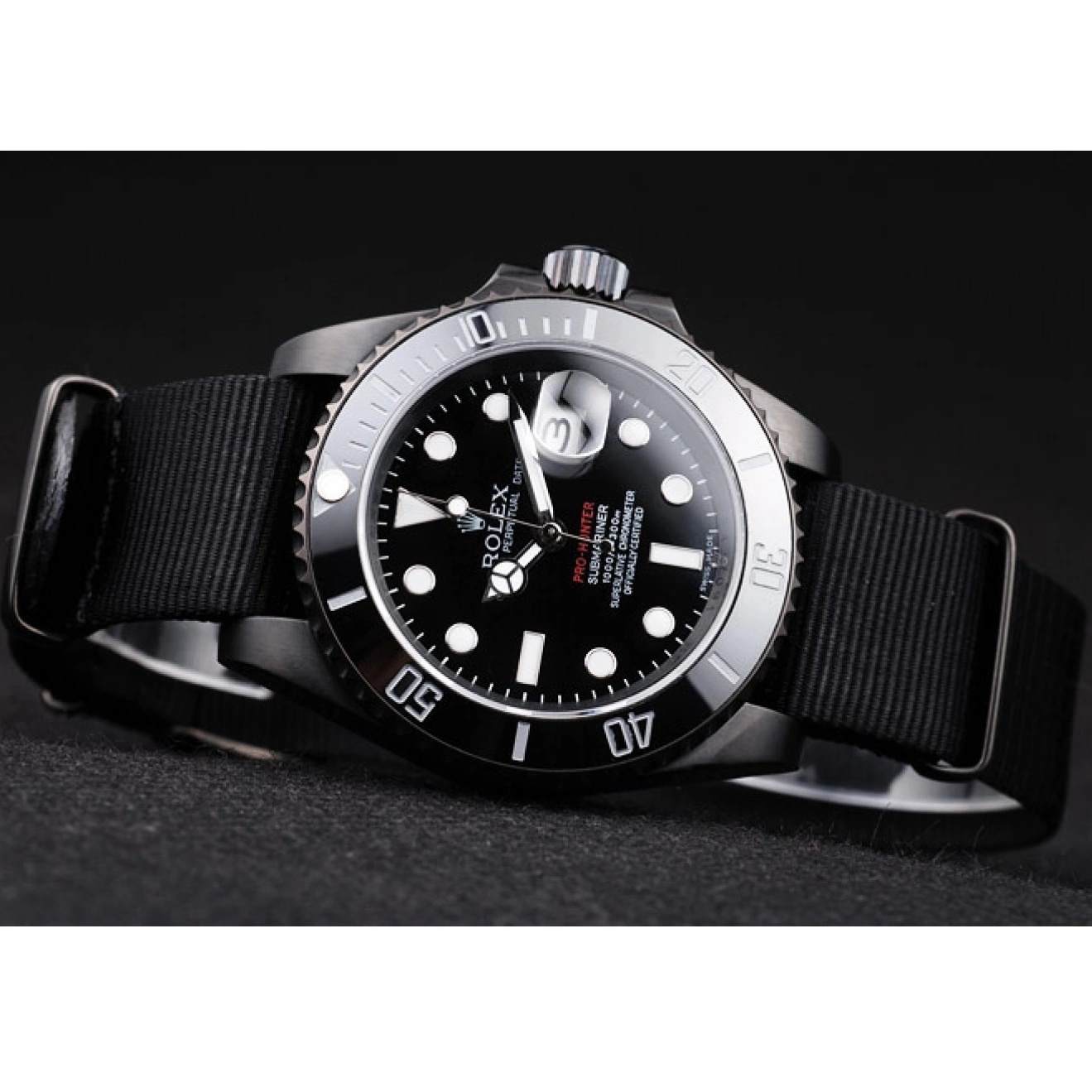 Aaa replica watch Submariner Fabric Black Black Rolex Dial Swiss Strap Pro-Hunter 0707